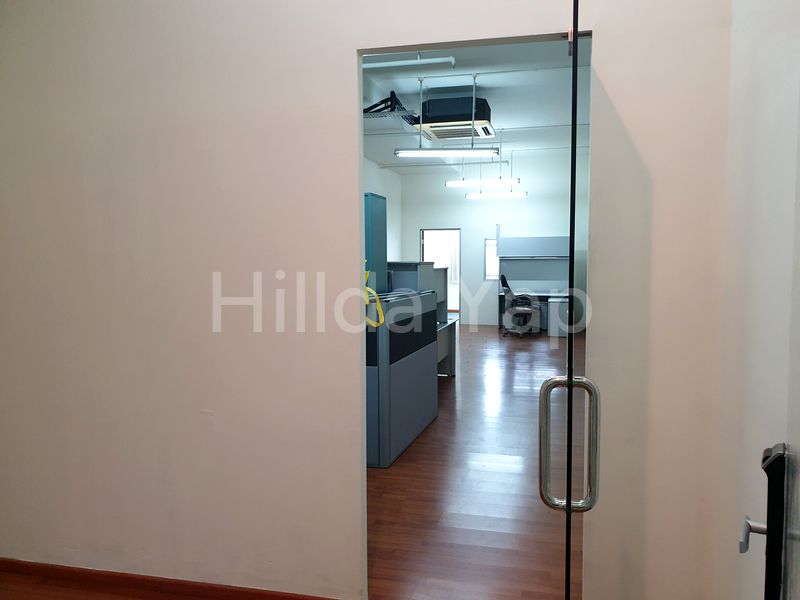 Light Industrial (B1) for Sale: The Spire - Image 8