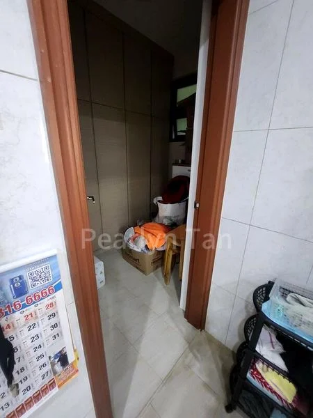 3 Bed Condo for Rent in Boonview - Image 8