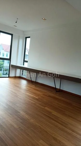 5 Bed Corner Terrace (Landed) for Rent in  Jalan Sempadan - Image 9