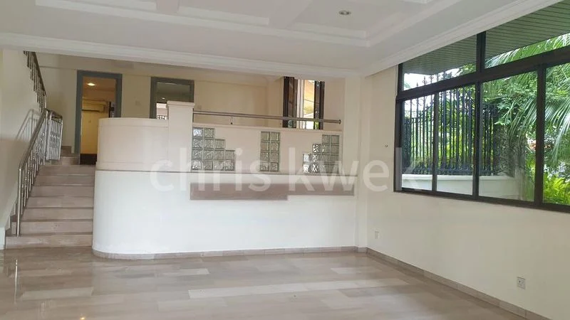 4 Bed Semi-Detached House (Landed) for Rent in  Holland Grove - Image 10