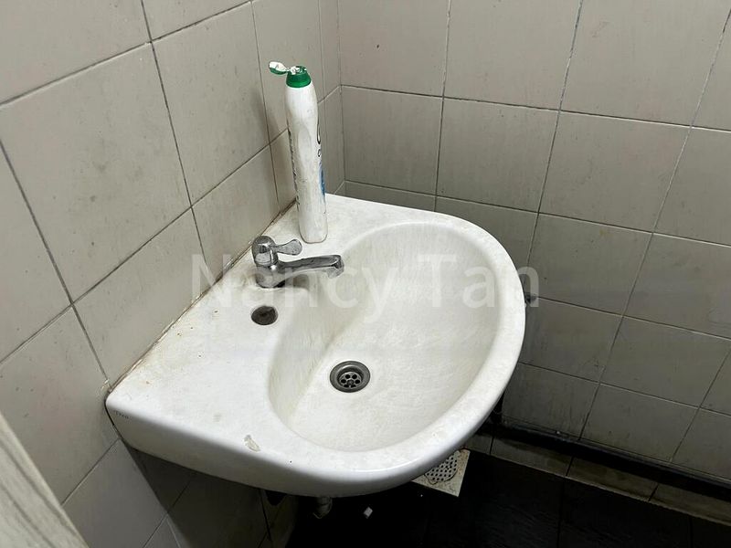 Factory / Workshop (B2) for Sale: "Pioneer Point - Image 3