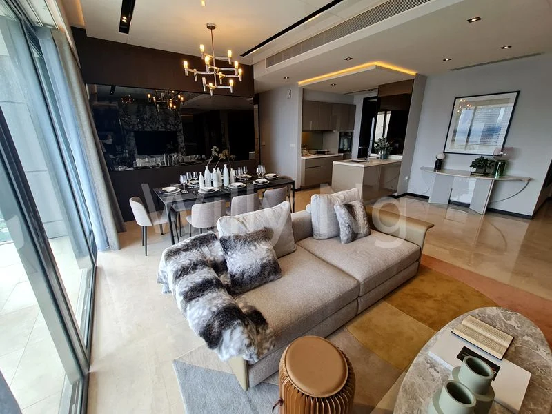 4+1 Bed Condo for Sale in Concourse Skyline - Image 1