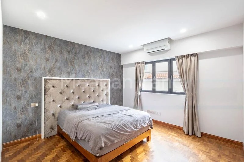 4 Bed Terraced House (Landed) for Sale in  Villa Verde - Image 11