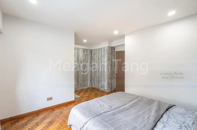 4 Bed Terraced House (Landed) for Sale in  Villa Verde - Image 4