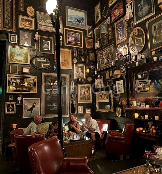 Food & Beverage for Rent: Trio - 1,200 Sq Ft Shop, The Domain, Austin - Image 4