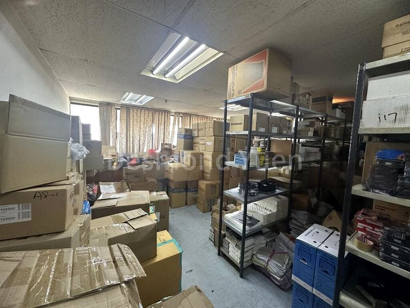Office for Sale: Sim Lim Tower - Image 5