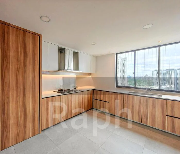 3 Bed Condo for Rent in  Harbour View Towers - Image 11