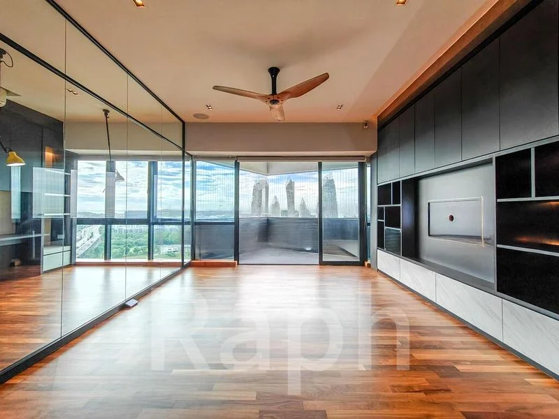 3 Bed Condo for Rent in  Harbour View Towers - Image 14