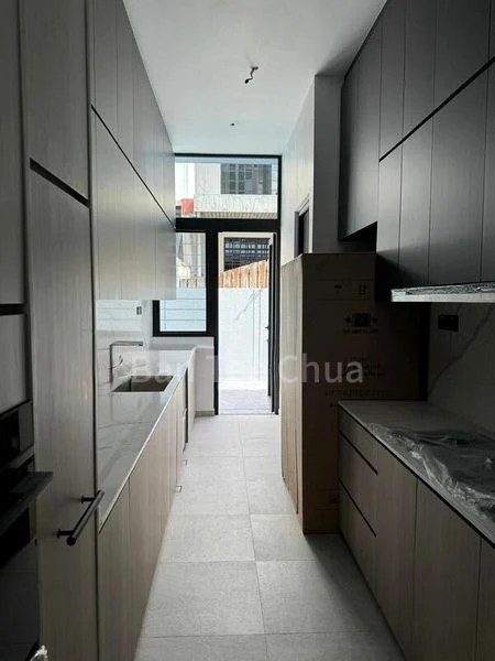 6 Bed Semi-Detached House (Landed) for Sale in  Ang Mo Kio Industrial Park 2 - Image 2