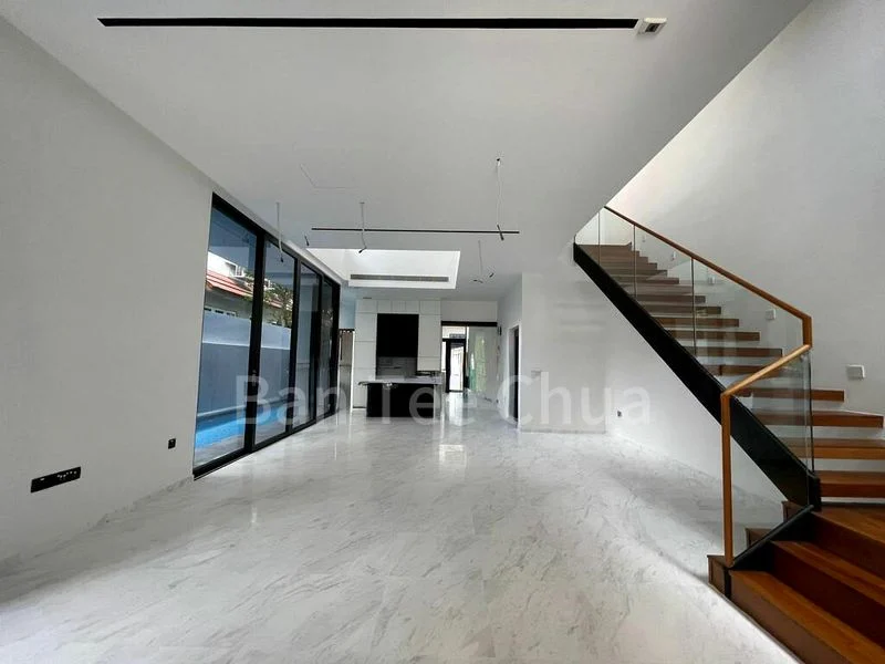 6 Bed Semi-Detached House (Landed) for Sale in  Ang Mo Kio Industrial Park 2 - Image 3