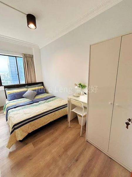Room (Condo) for Rent in  Lucky Plaza - Image 1