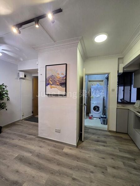 Room (Condo) for Rent in Lucky Plaza - Image 5