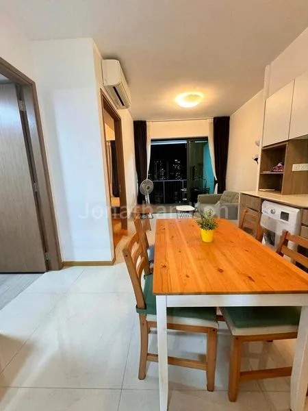 1 Bed Condo for Rent in Kingsford Waterbay - Image 1