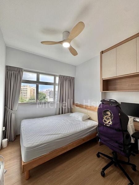 Common Room (HDB) for Rent in  Bukit Batok West Avenue 8 - Image 4