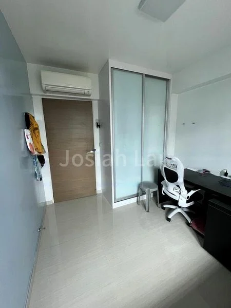 Common Room (HDB) for Rent in  697A Jurong West Central 3 - Image 1