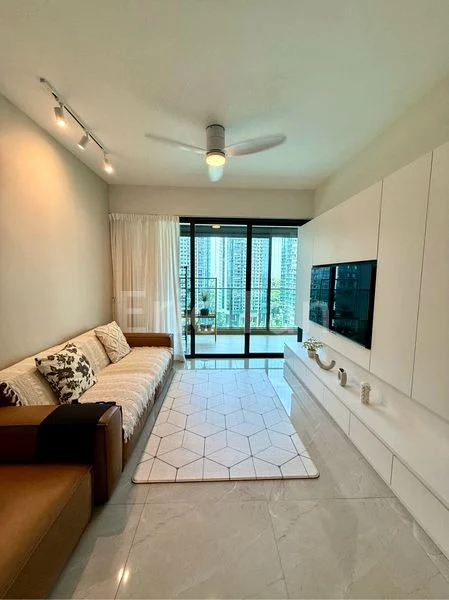 3 Bed Condo for Sale in  Normanton Park - Image 1