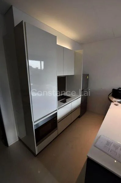 1 Bed Apartment (Condo) for Rent in  Scotts Square - Image 3