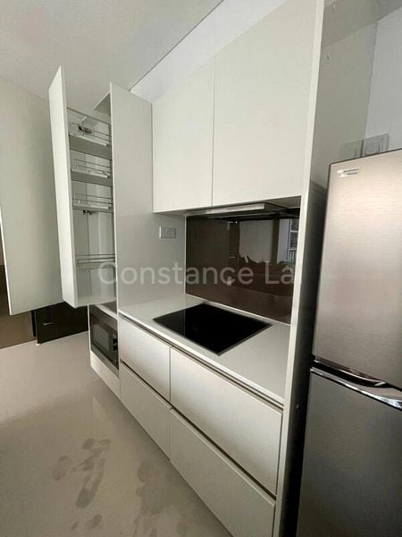 1 Bed Apartment (Condo) for Rent in  Scotts Square - Image 7