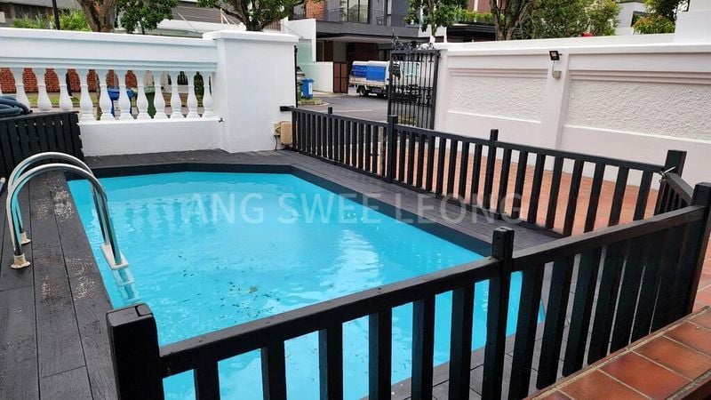5 Bed Terraced House (Landed) for Rent in  Serangoon Avenue 3 - Image 1