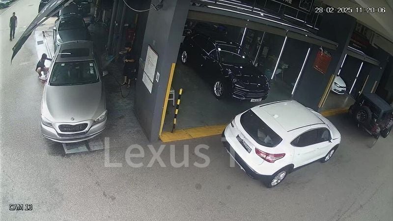 Light Industrial (B1) for Sale: First Centre - Image 1