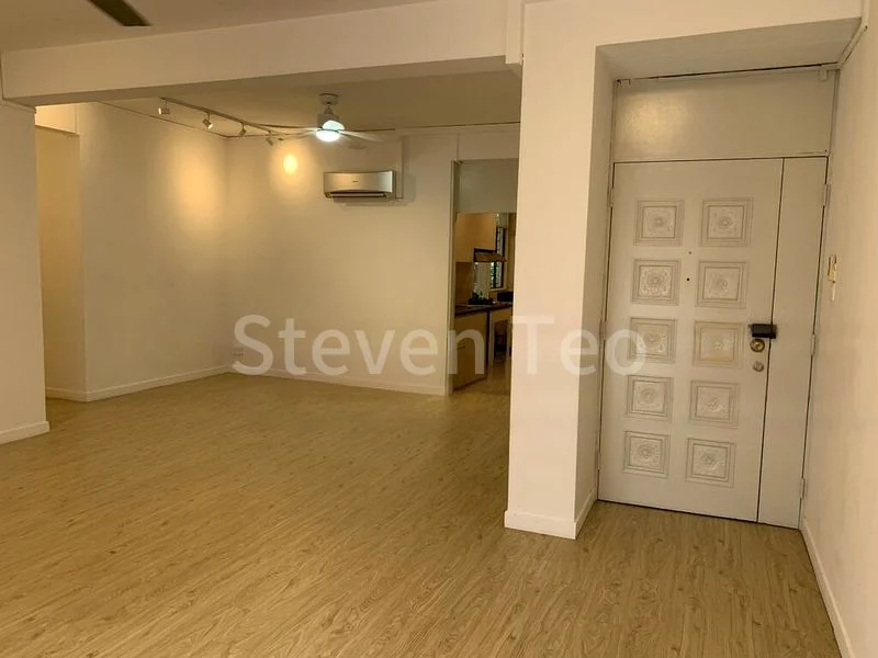 3 Bed Condo for Rent in Gilstead Court - Image 2