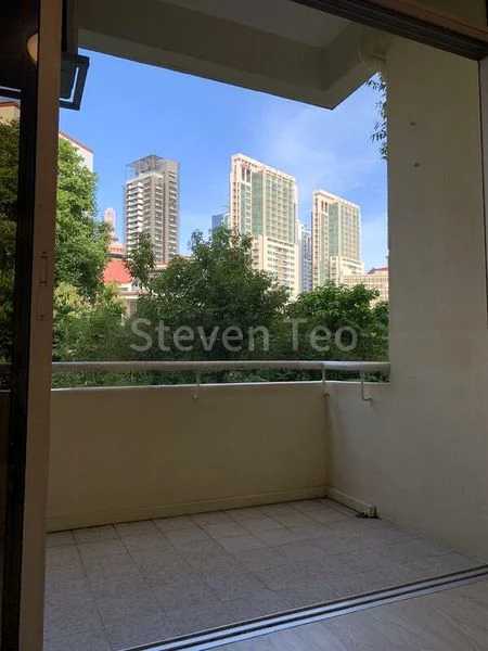 3 Bed Condo for Rent in Gilstead Court - Image 3