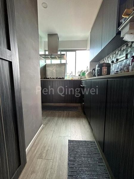 4 Bed Apartment (Condo) for Rent in  Ceylon Residence - Image 3