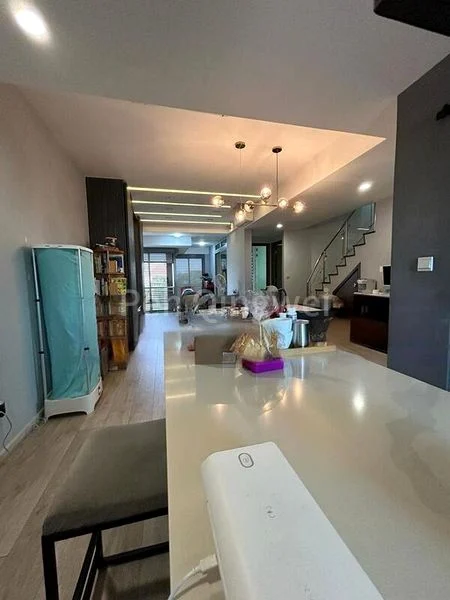 4 Bed Apartment (Condo) for Rent in  Ceylon Residence - Image 11