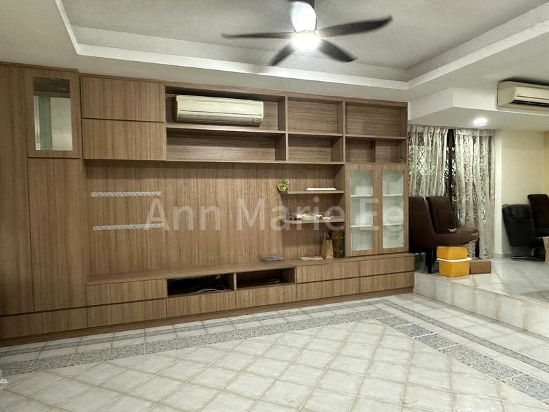 4+1 Bed Corner Terrace (Landed) for Sale in  Thomson Hills Estate - Image 3