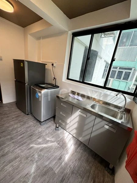 Common Room (HDB) for Rent in  116 Lorong 2 Toa Payoh - Image 4