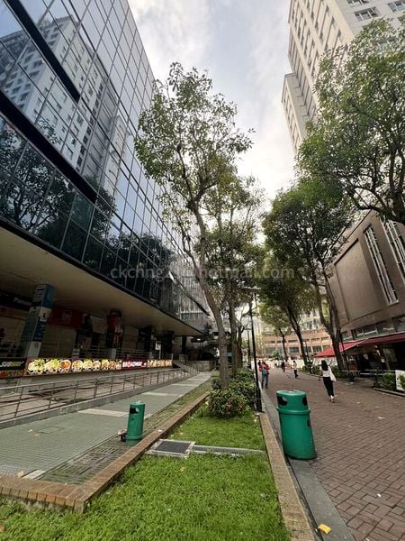 Other Retail for Rent: Sim Lim Square - Image 3