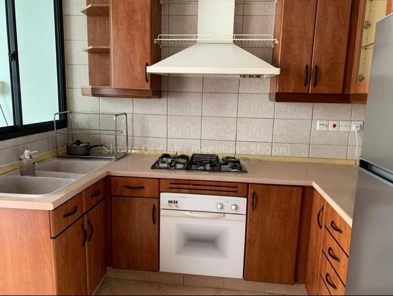 2 Bed Condo for Rent in  Glendale Park - Image 5