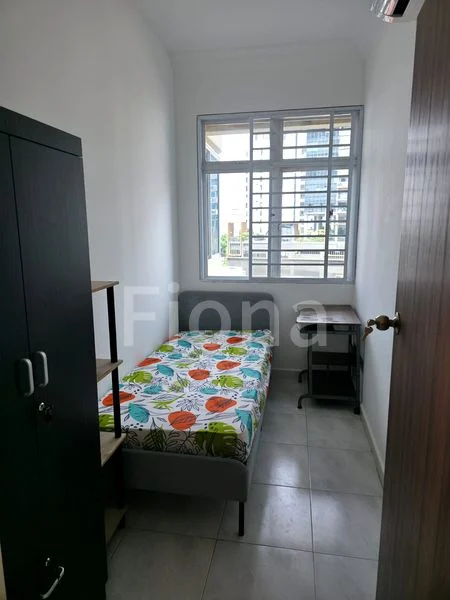 Common Room (Condo) for Rent in  Summer Green - Image 1