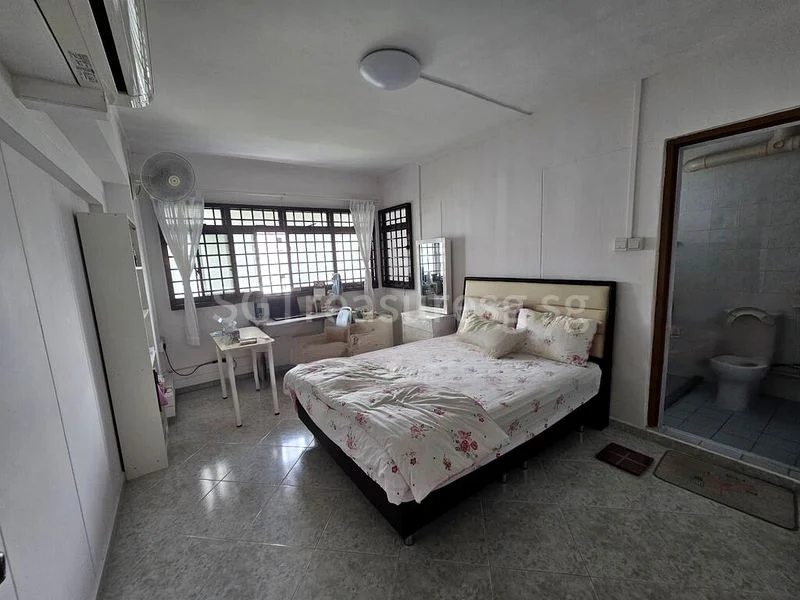 4 Room (4A) HDB for Rent in 223A Compassvale Walk - Image 1