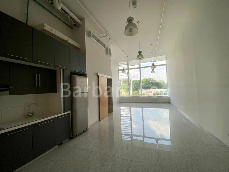 Office for Rent: The Central - Image 4