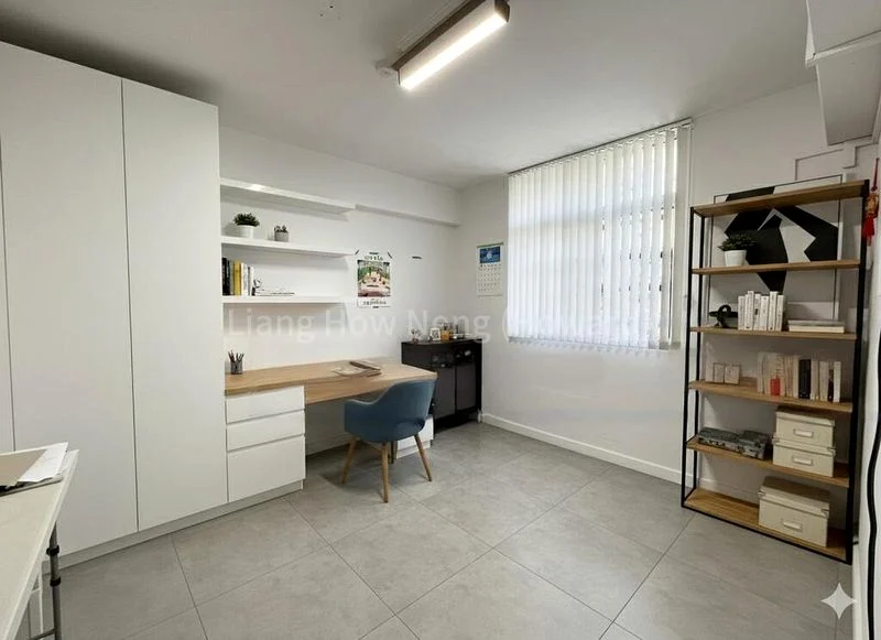 3 Room (3A) HDB for Sale in  114 Lorong 1 Toa Payoh - Image 13