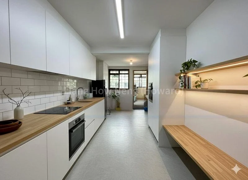 3 Room (3A) HDB for Sale in  114 Lorong 1 Toa Payoh - Image 12