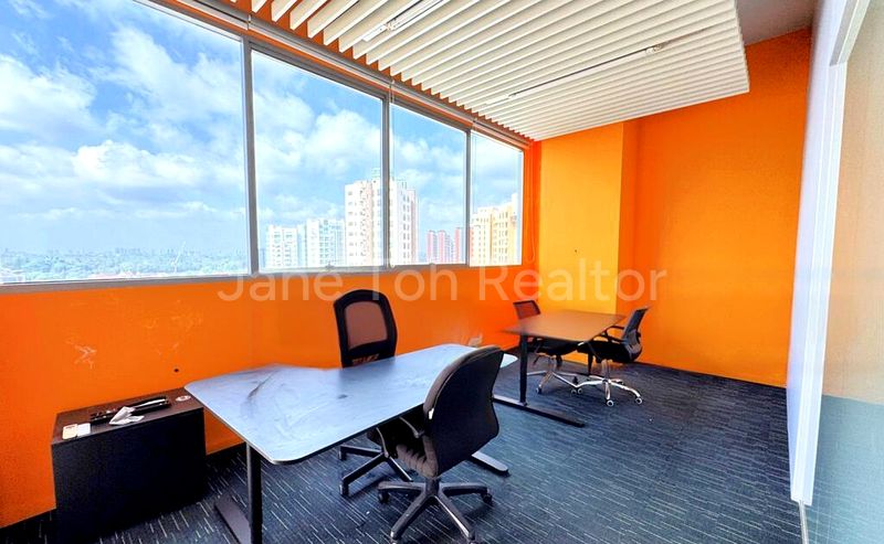 Light Industrial (B1) for Sale: One Pemimpin - Image 11