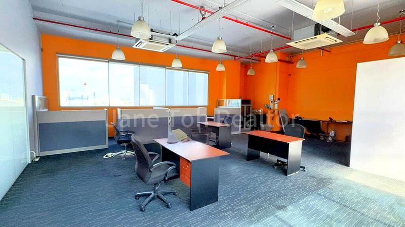 Light Industrial (B1) for Sale: One Pemimpin - Image 9