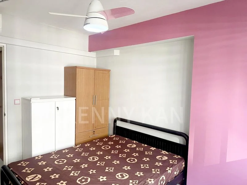 Common Room (HDB) for Rent in  523C Tampines Central 7 - Image 2