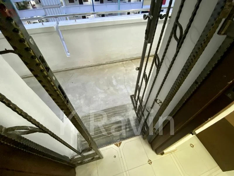 3 Room (3NG) HDB for Rent in  710 Yishun Avenue 5 - Image 2