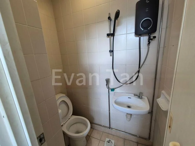 Common Room (Condo) for Rent in Sims Green - Image 4