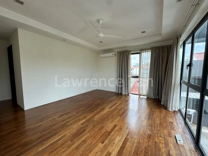 5 Bed Bungalow (Landed) for Rent in  Lorong Chuan - Image 1