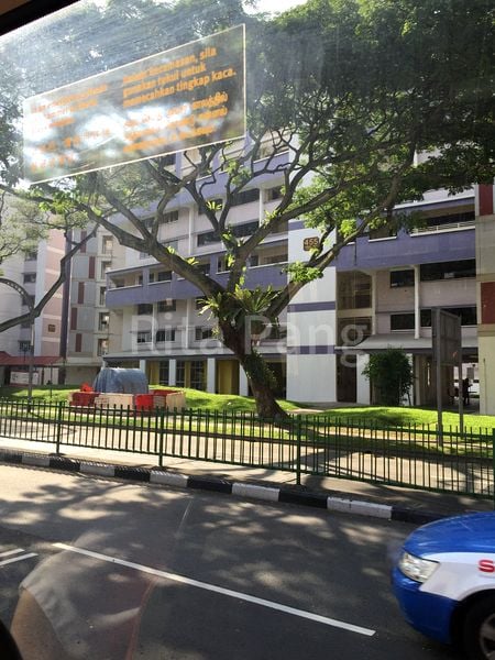 Common Room (HDB) for Rent in  420 Jurong West Street 42 - Image 1