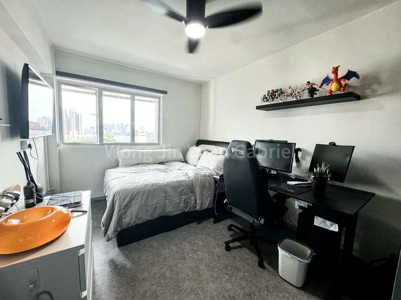 4 Room (4NG) HDB for Sale in 324 Clementi Avenue 5 - Image 5