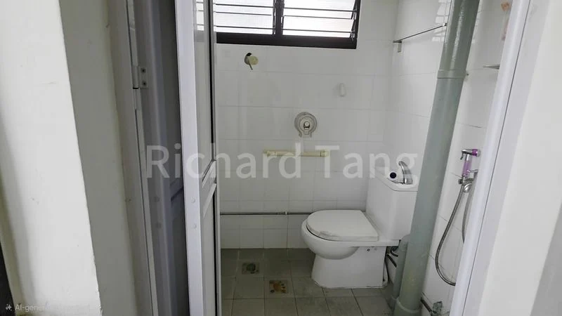3 Room (3NG) HDB for Sale in  101 Yishun Avenue 5 - Image 8