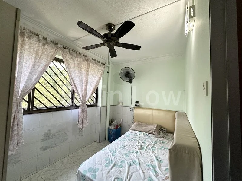 Common Room (HDB) for Rent in 210 Petir Road - Image 1