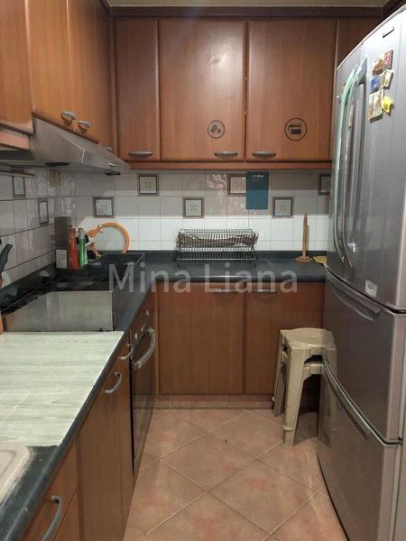 Room (Condo) for Rent in  Central Grove - Image 1