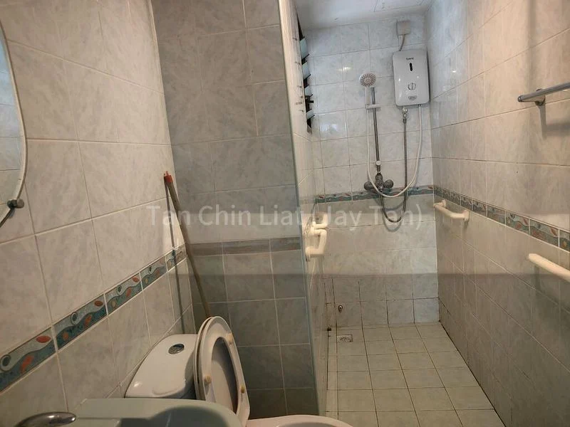 Room (HDB) for Rent in  145 Lorong 2 Toa Payoh - Image 2