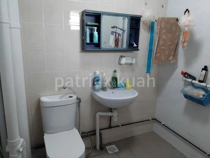 Common Room (HDB) for Rent in  719 Bedok Reservoir Road - Image 2